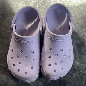 Lilac Crocs W8 M6